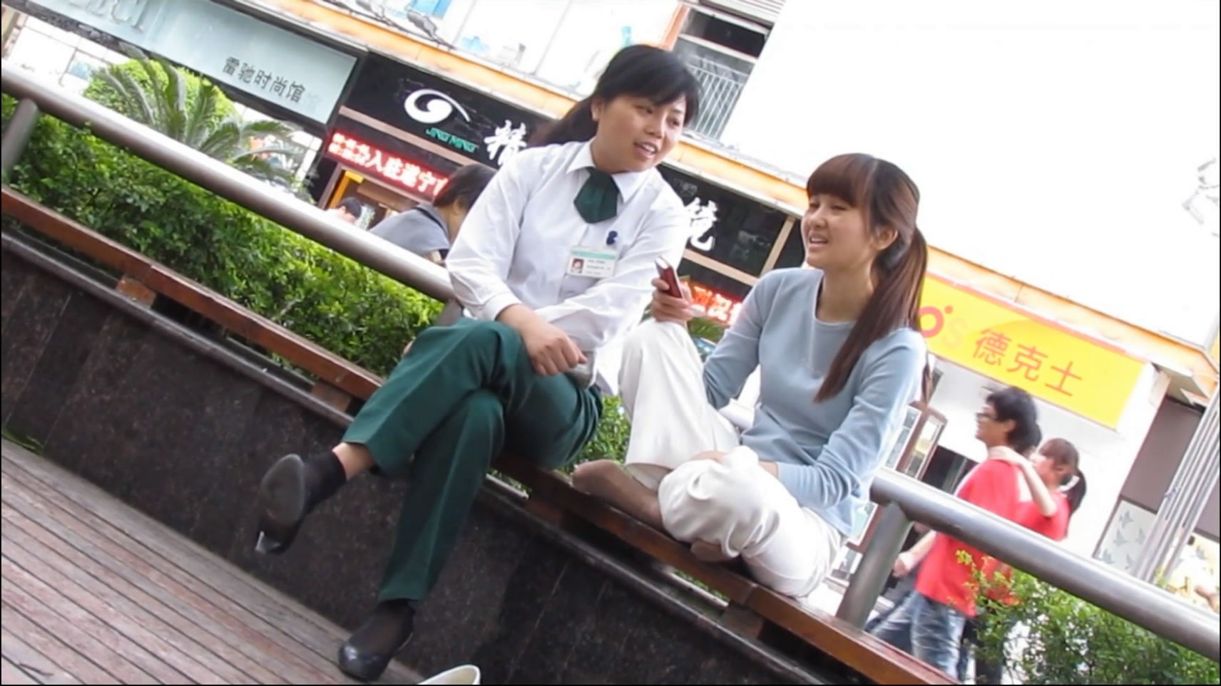 streetsnapnylon[00 01 40][20181208 221857 6]